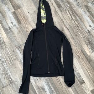Lululemon zip up in black
